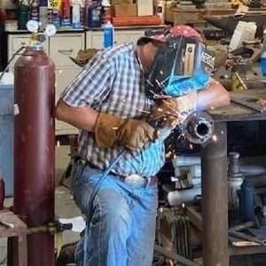 Meet your Posher, Thomas